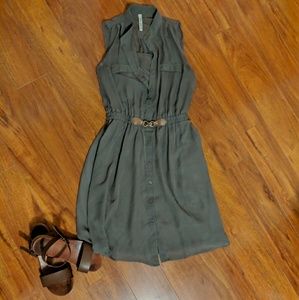 Sleevless Chiffon Taupe-Grey Dress